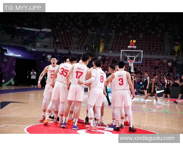 赛后分析:杭州篮球队与重庆篮球队的技术对抗与战术解析 赛后分析:杭州篮球队与重庆篮球队的技术对抗与战术解析