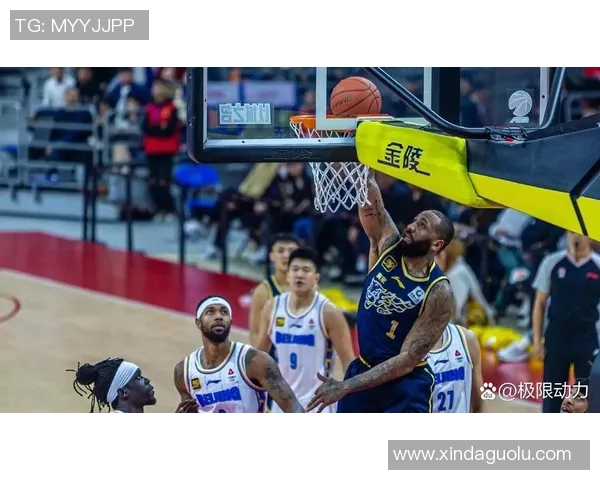 2019年CBA季后赛广厦对阵广东的精彩对决回顾与分析