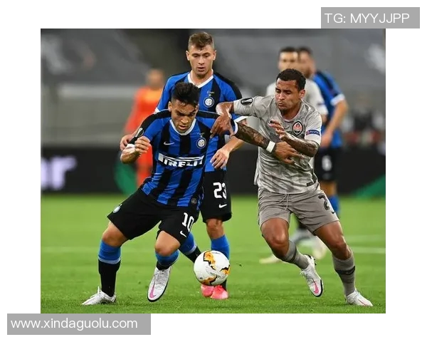 一方足球队迎战河床队期待精彩对决展现激情与实力的巅峰之战