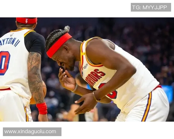 快船与雷霆激战正酣体育直播精彩瞬间全记录