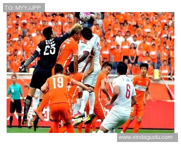 2004年鲁能与申花激战回顾:足球盛宴中的经典对决与历史瞬间 2004年鲁能与申花激战回顾:足球盛宴中的经典对决与历史瞬间