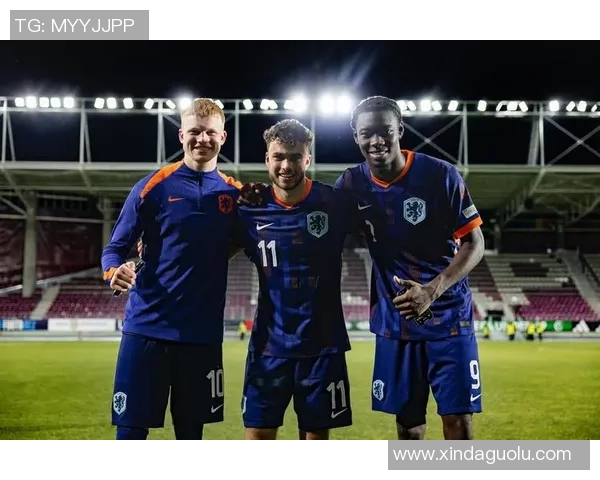 欧青赛英格兰对阵荷兰的战术分析与球队表现评估