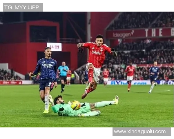 曼联对决曼城精彩赛事免费直播抢先看，球迷不容错过的巅峰对决