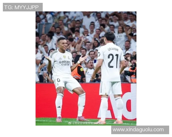 巴轮西亚主场迎战皇马双方争夺欧冠小组出线关键战 巴轮西亚主场迎战皇马双方争夺欧冠小组出线关键战