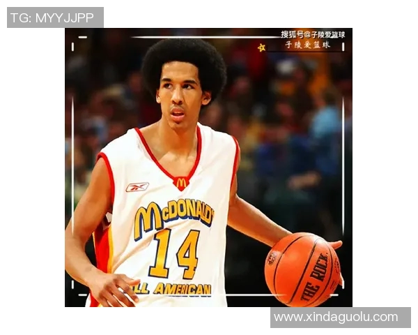 篮球招式明星的华丽转身与绝妙投篮技巧解析